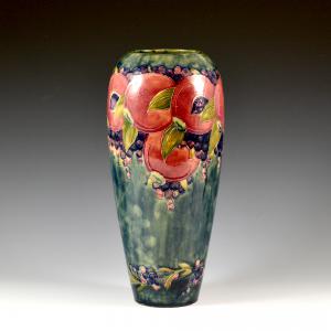 Vaso Pomegranate - William Moorcroft, 1915 circa